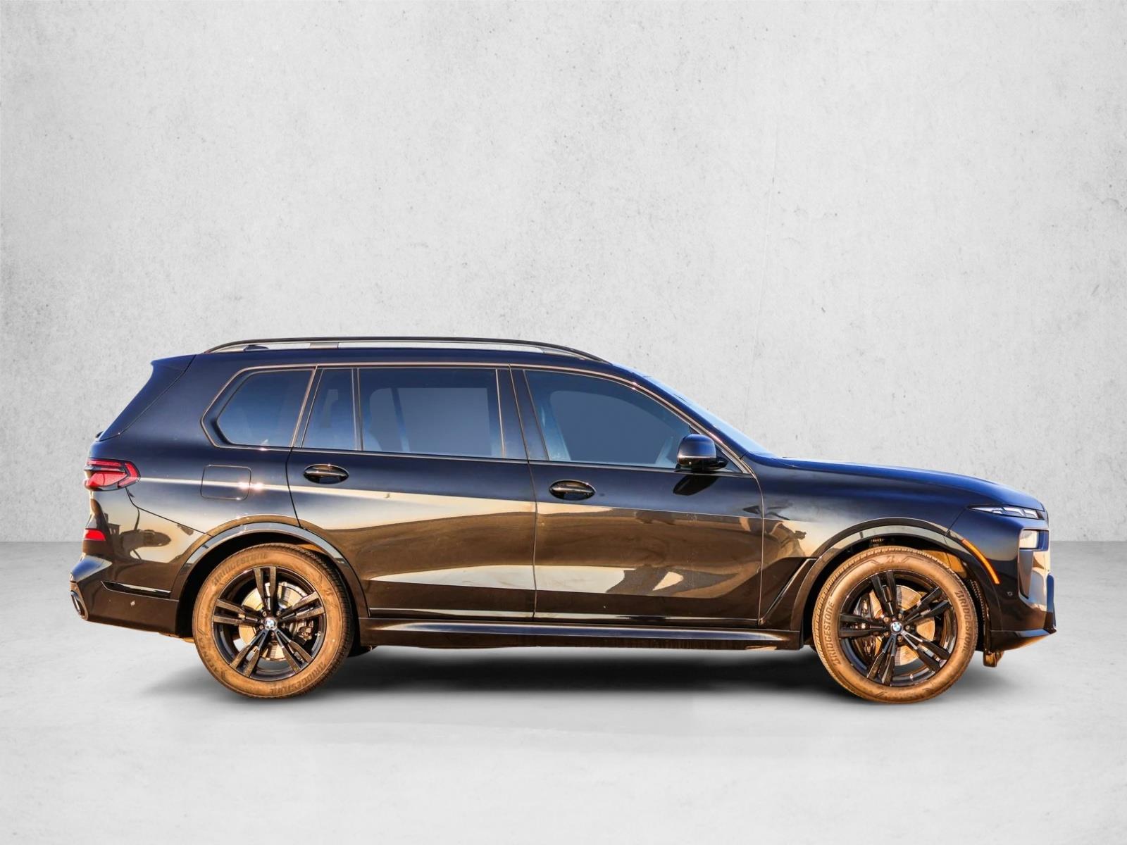 2023 Bmw X7 xDrive40i photo 2