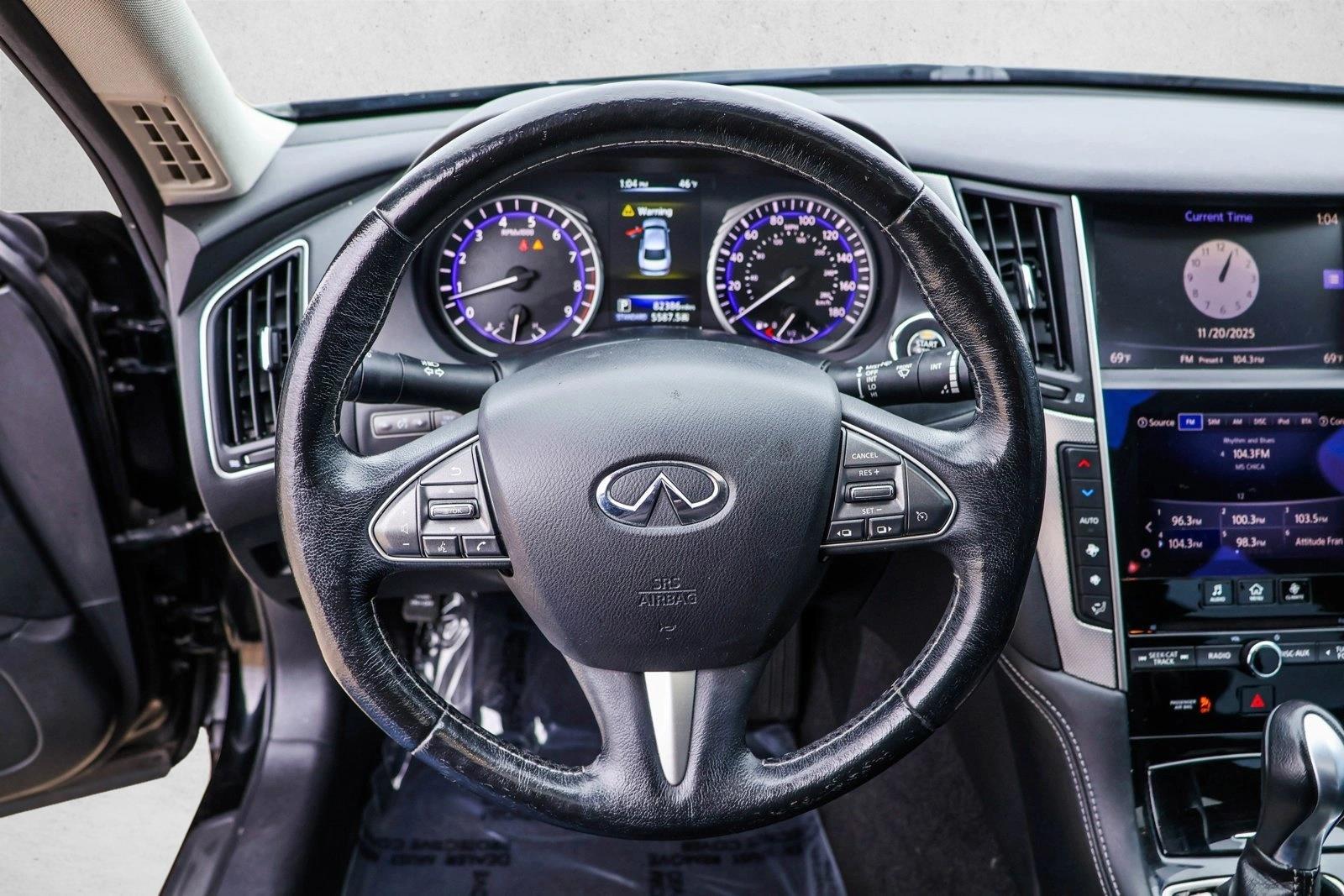 2015 INFINITI Q50 - Image 13