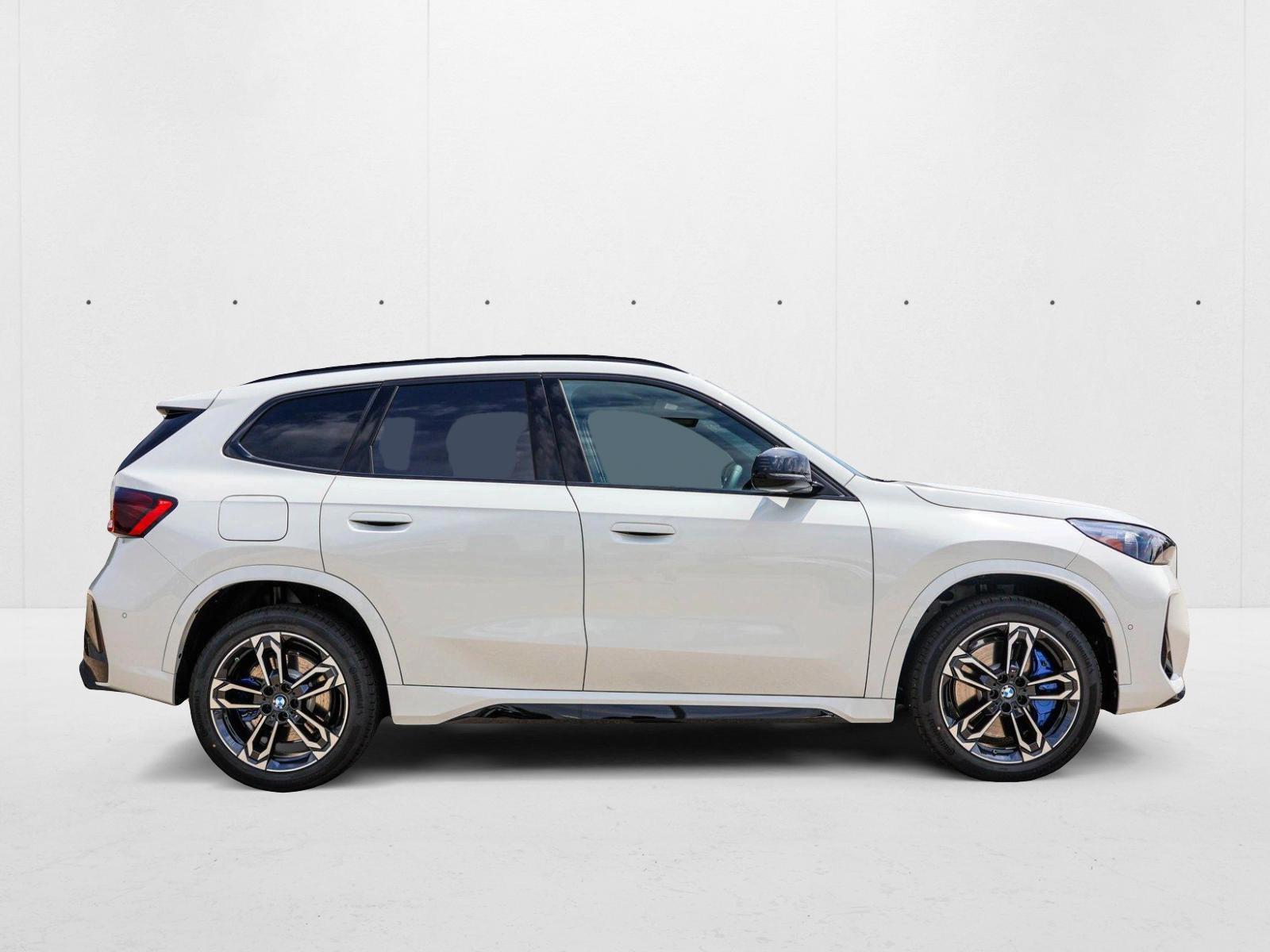 2025 Bmw X1 M35i photo 2