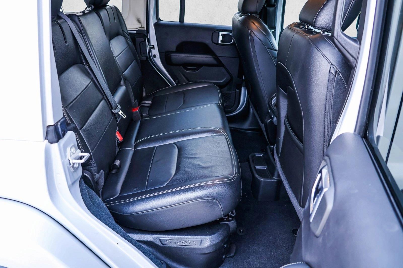 2022 JEEP WRANGLER - Image 24