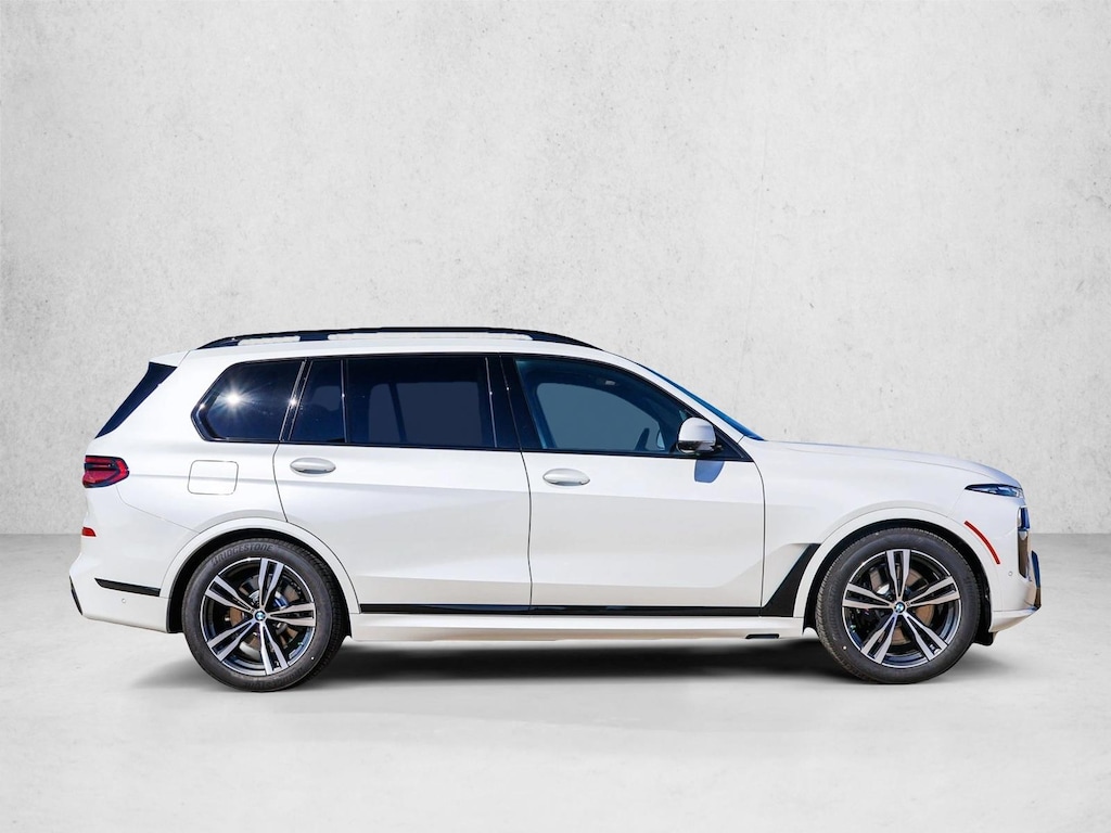 New 2027 BMW X7 xDrive40i SUV