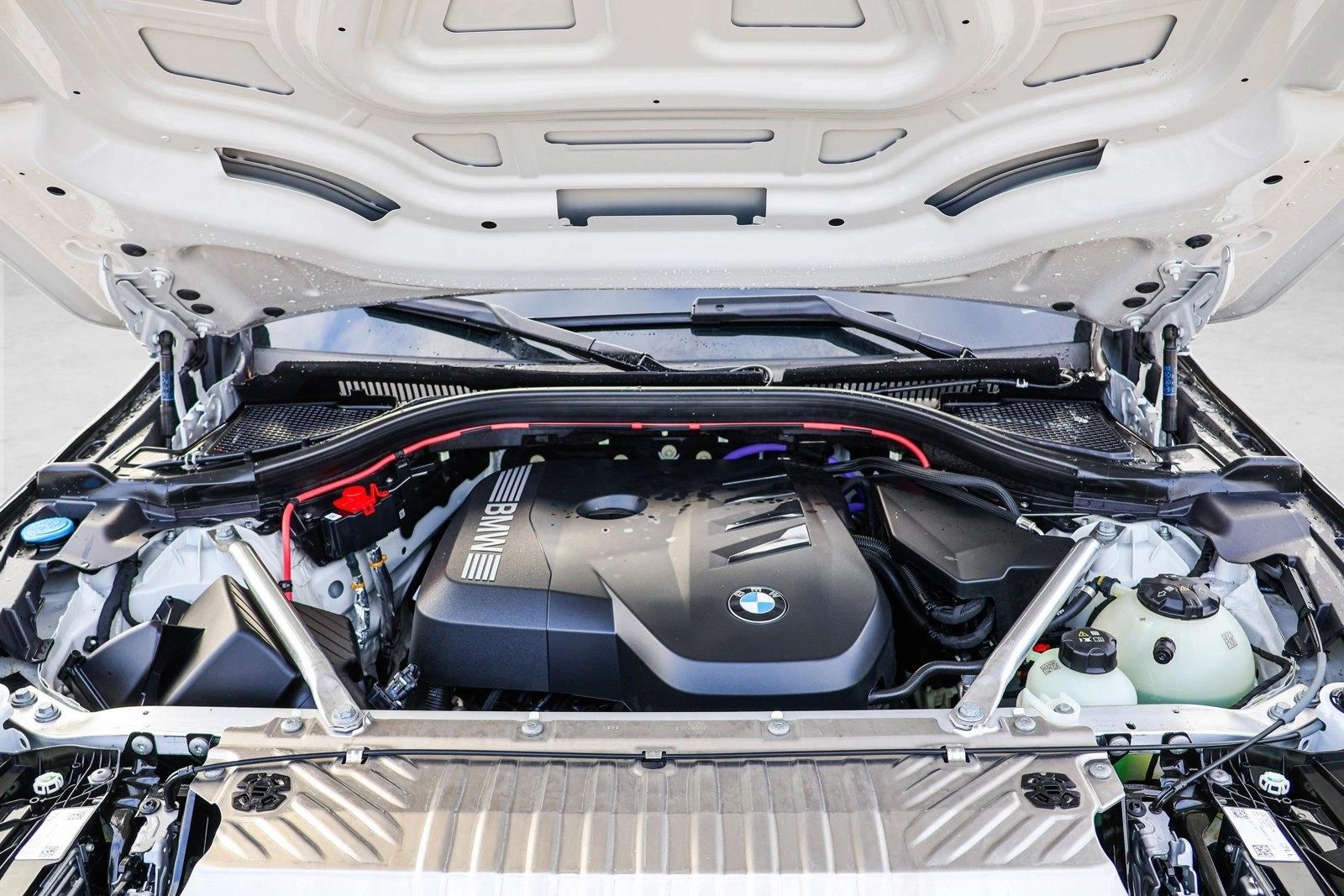 2025 BMW X3 - Image 27