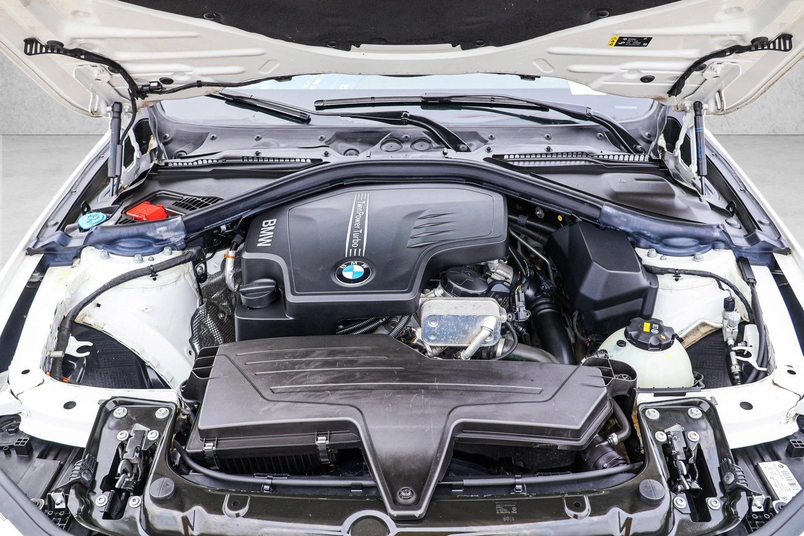 2018 BMW 320I - Image 26