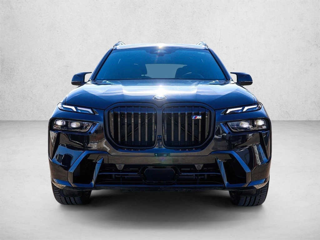 New 2026 BMW X7 M60i SUV