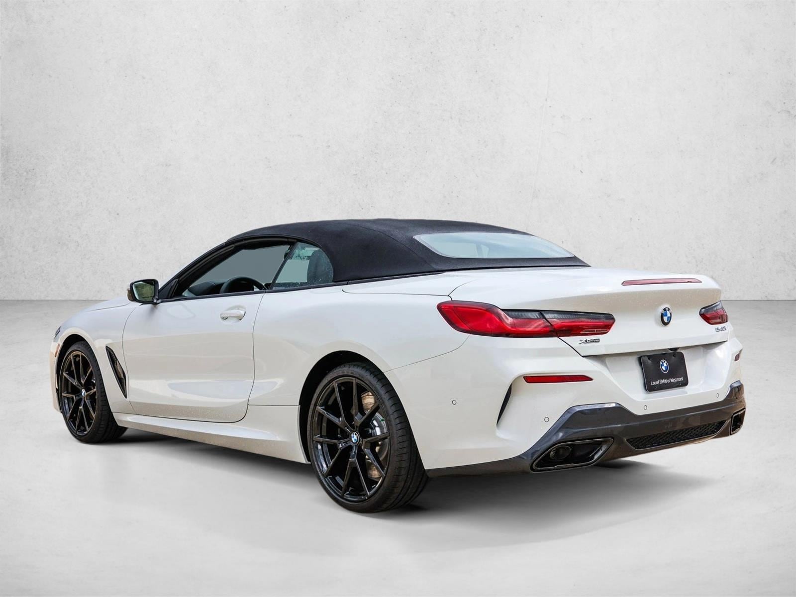2026 BMW 8 Series 840i - Photo 7