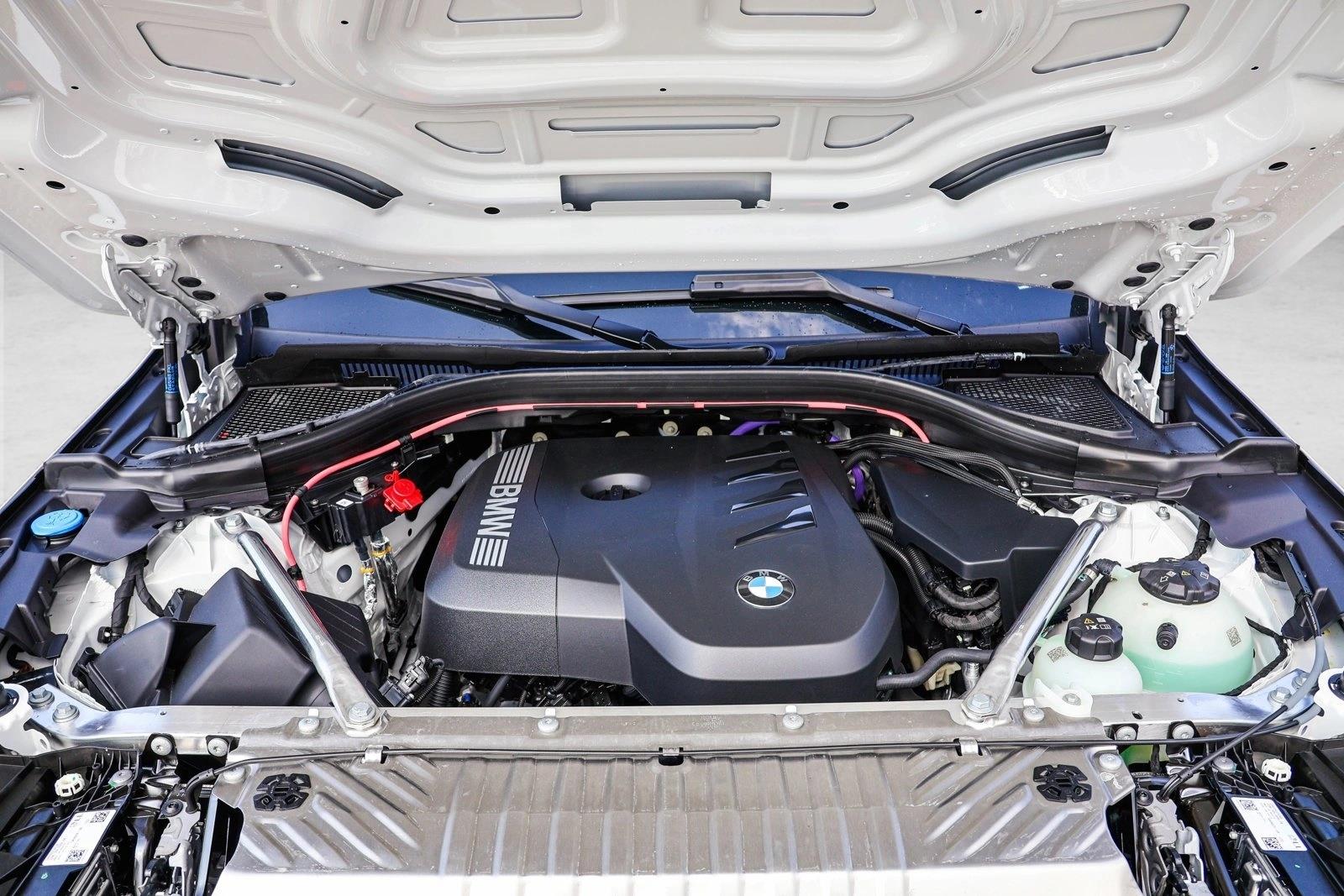 2026 BMW X3 30 - Photo 27