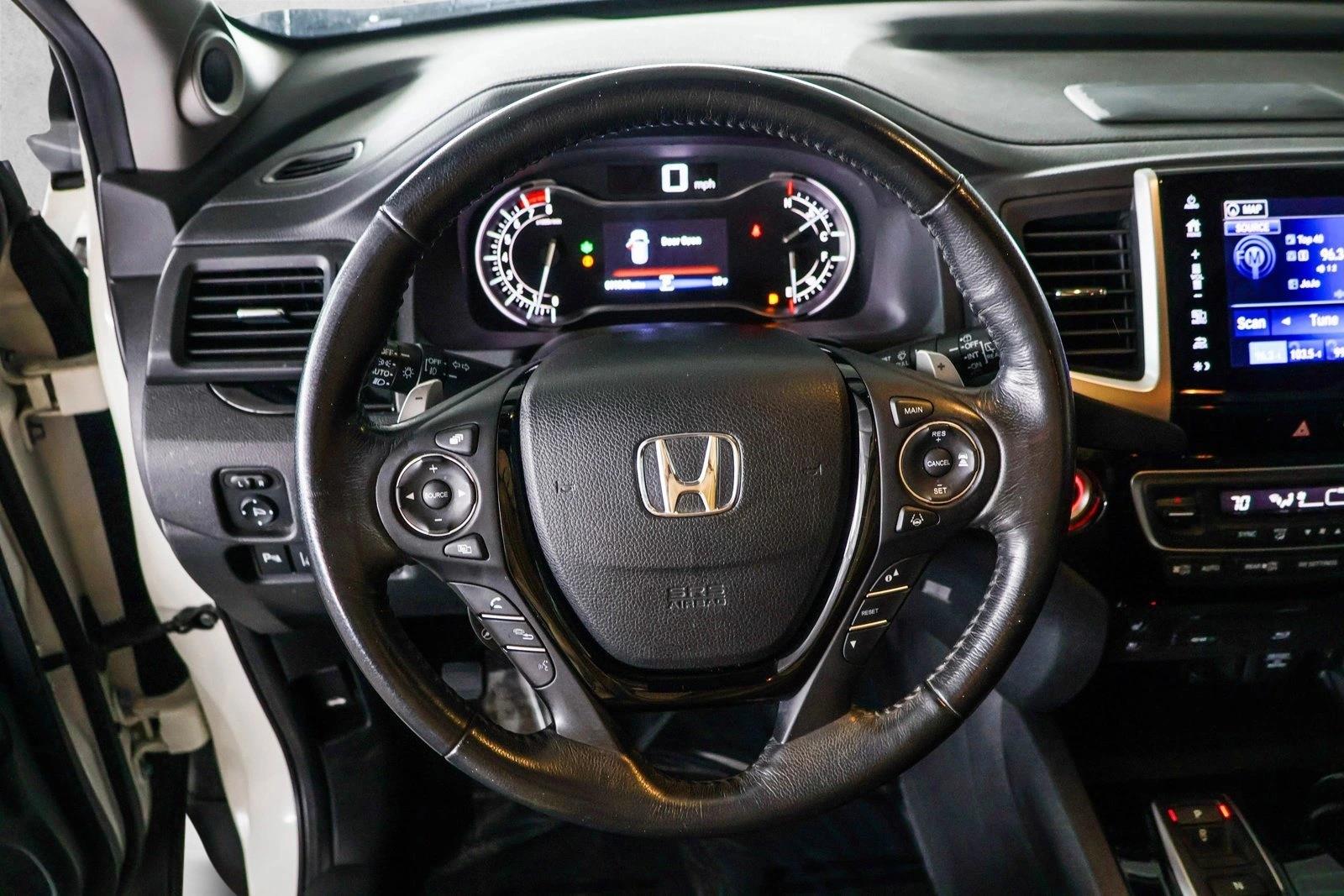 2017 HONDA PILOT - Image 13