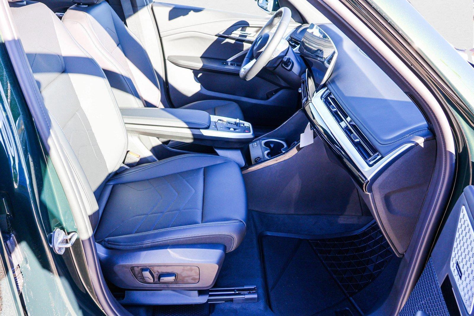 2025 BMW X1 - Image 25