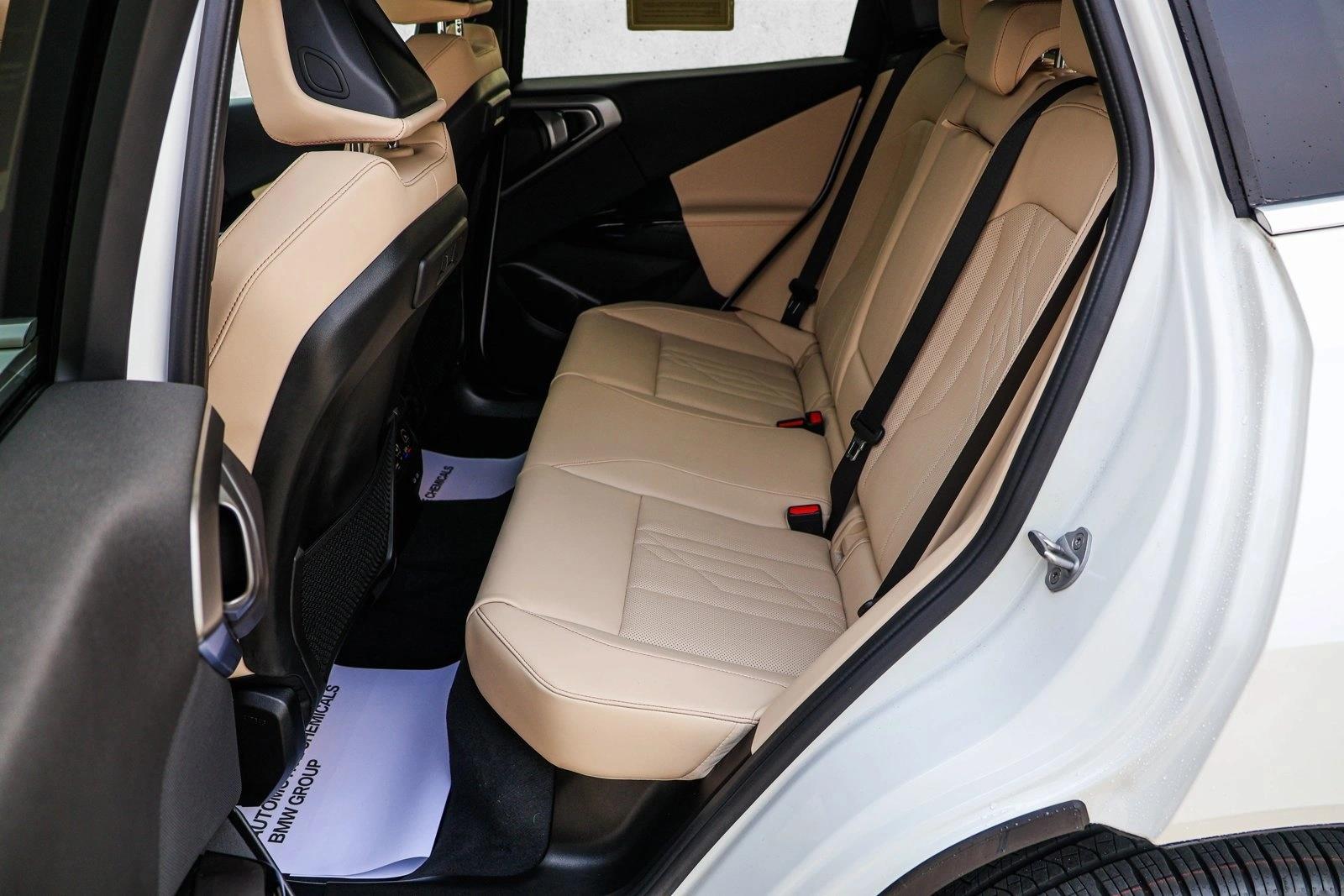 2026 BMW X3 30 - Photo 20