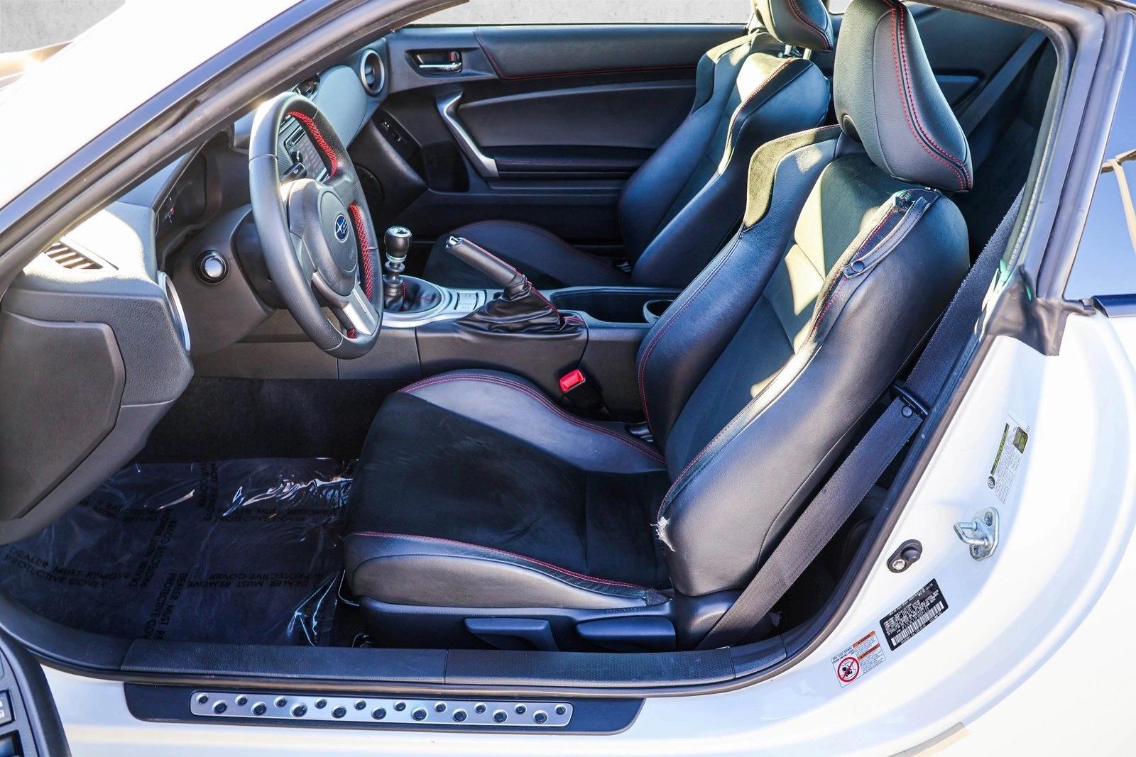 2015 SUBARU BRZ - Image 11