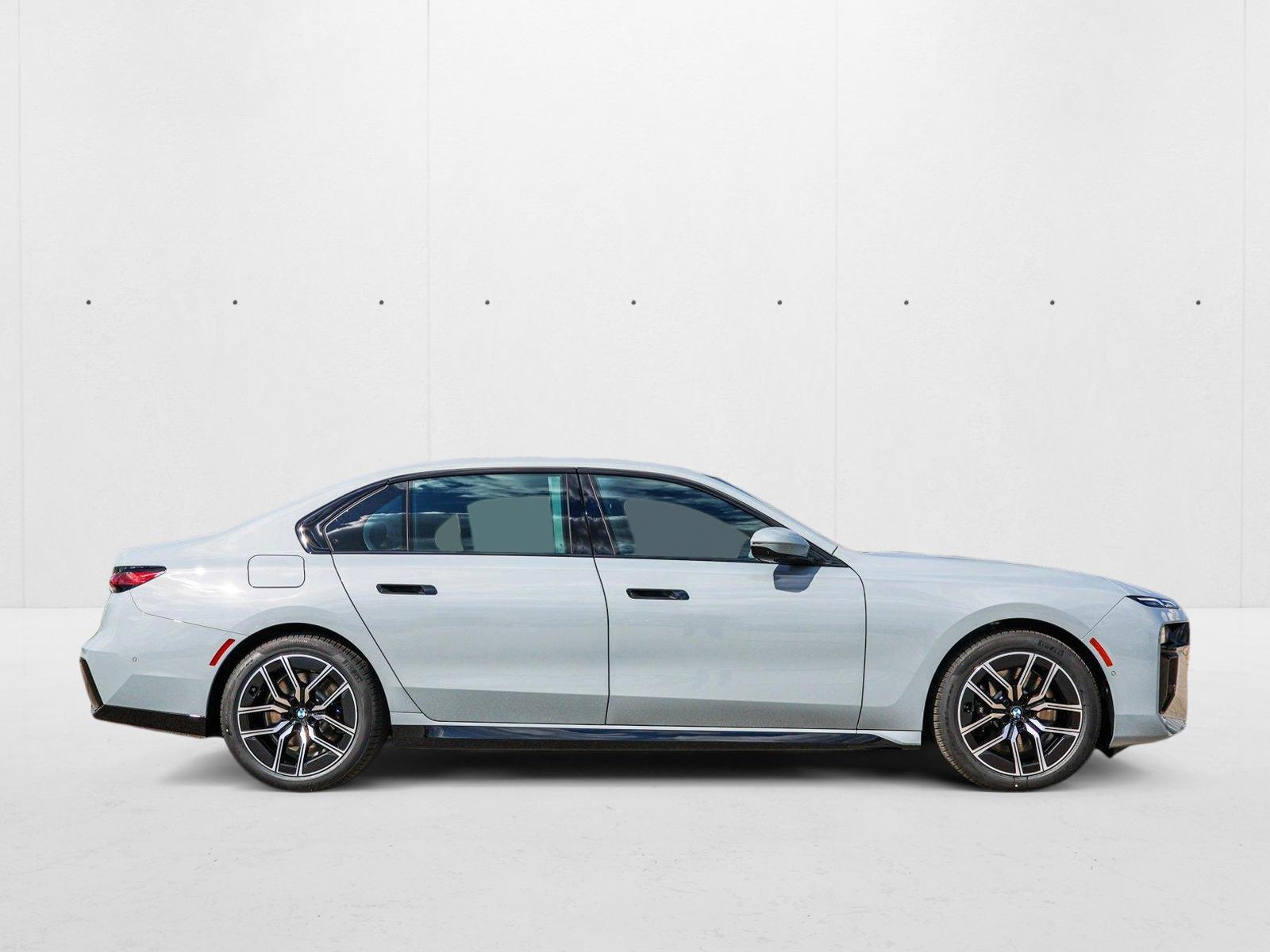 2025 Bmw 740i xDrive Sedan photo 3