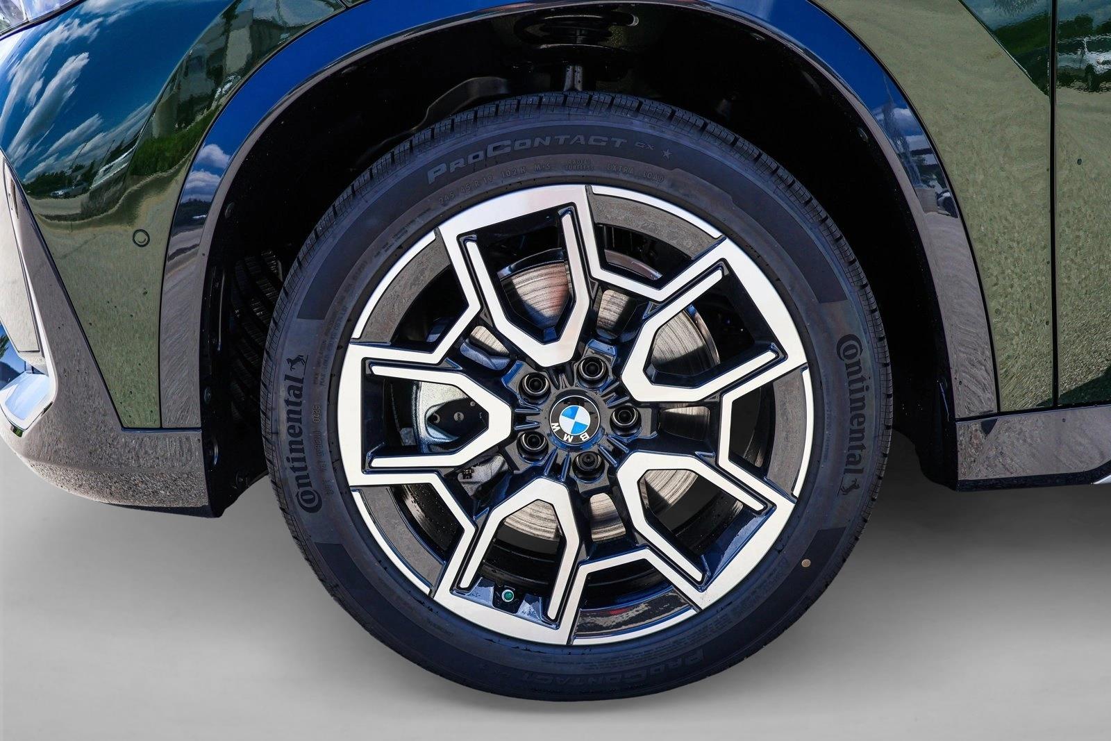 2025 BMW X1 28i - Photo 9