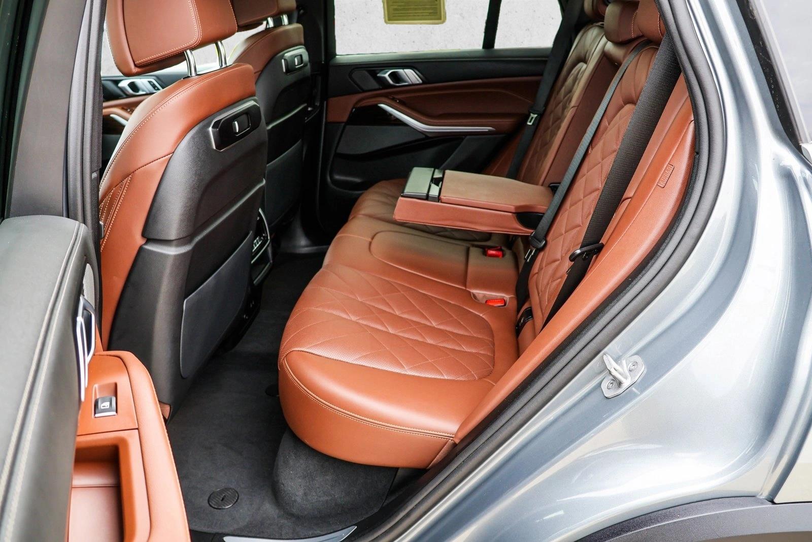 2025 BMW X5 - Image 22