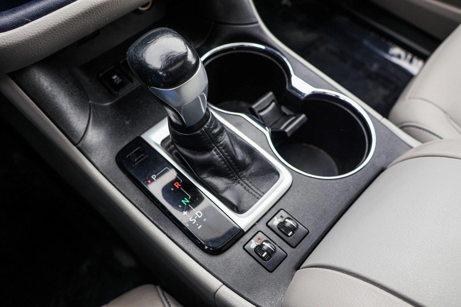 2016 TOYOTA HIGHLANDER - Image 20