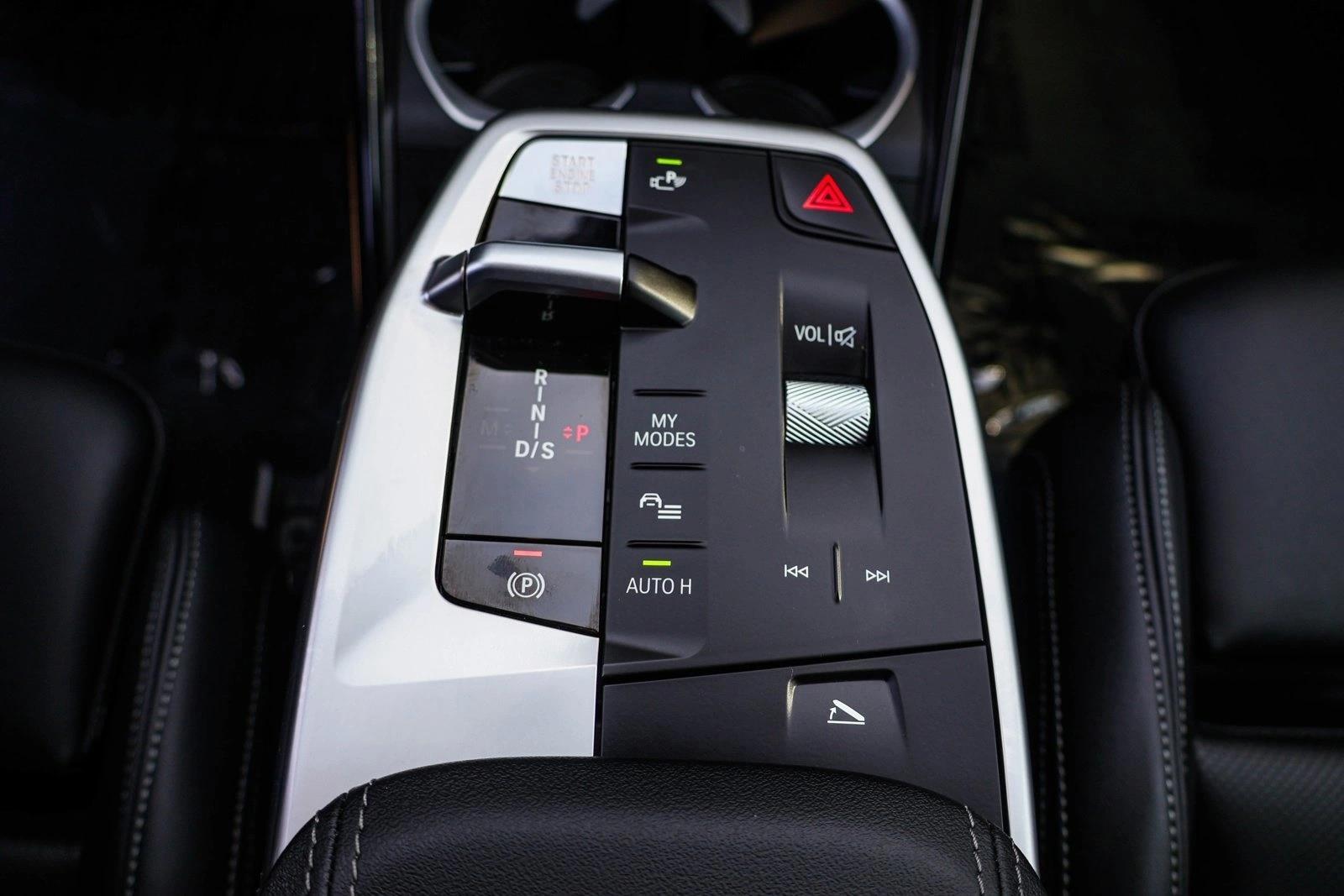 2026 BMW X1 - Image 21