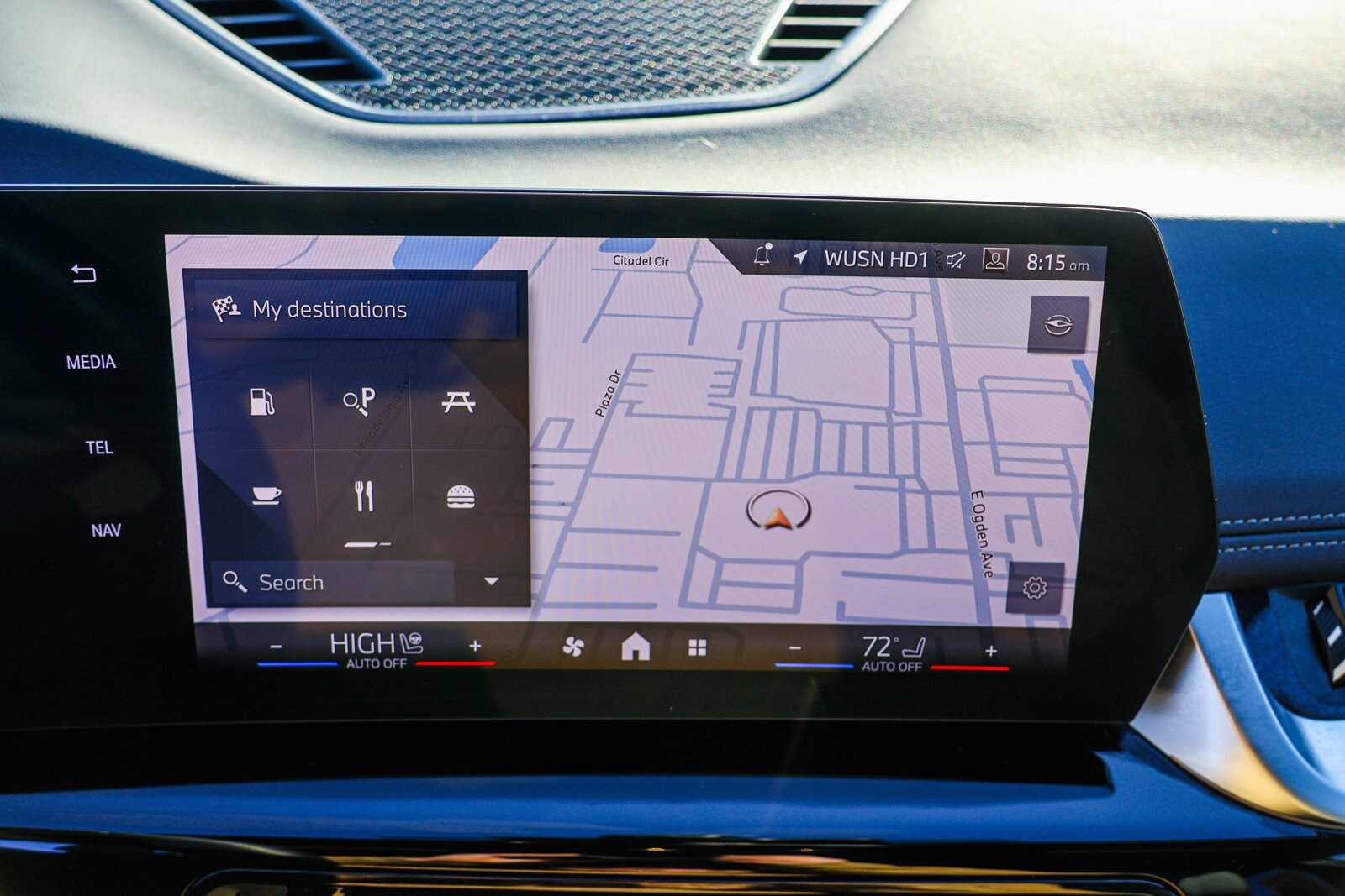 2025 BMW X1 - Image 18