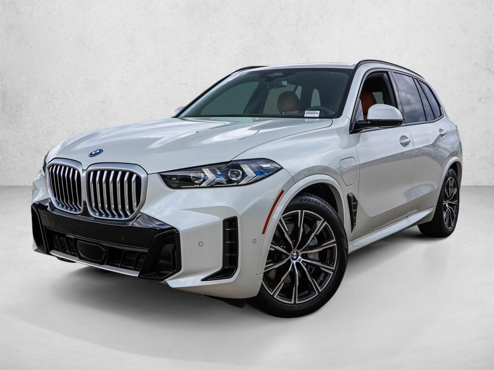 2026 BMW X5 xDrive50e's photo