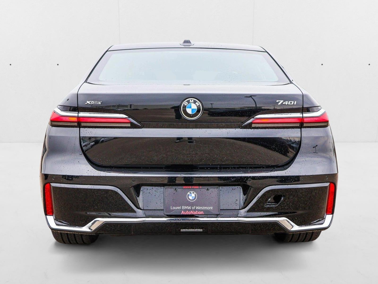 2025 BMW 7 Series 740i - Photo 6