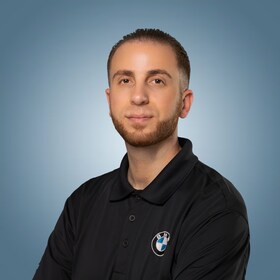 Staff member Ziyad Salah from ID_5db3f1