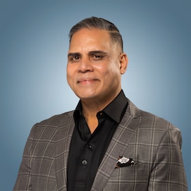 Staff member Jeff Abbas from ID_5db3f1