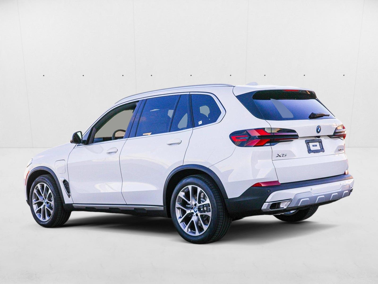 2025 BMW X5 - Image 7