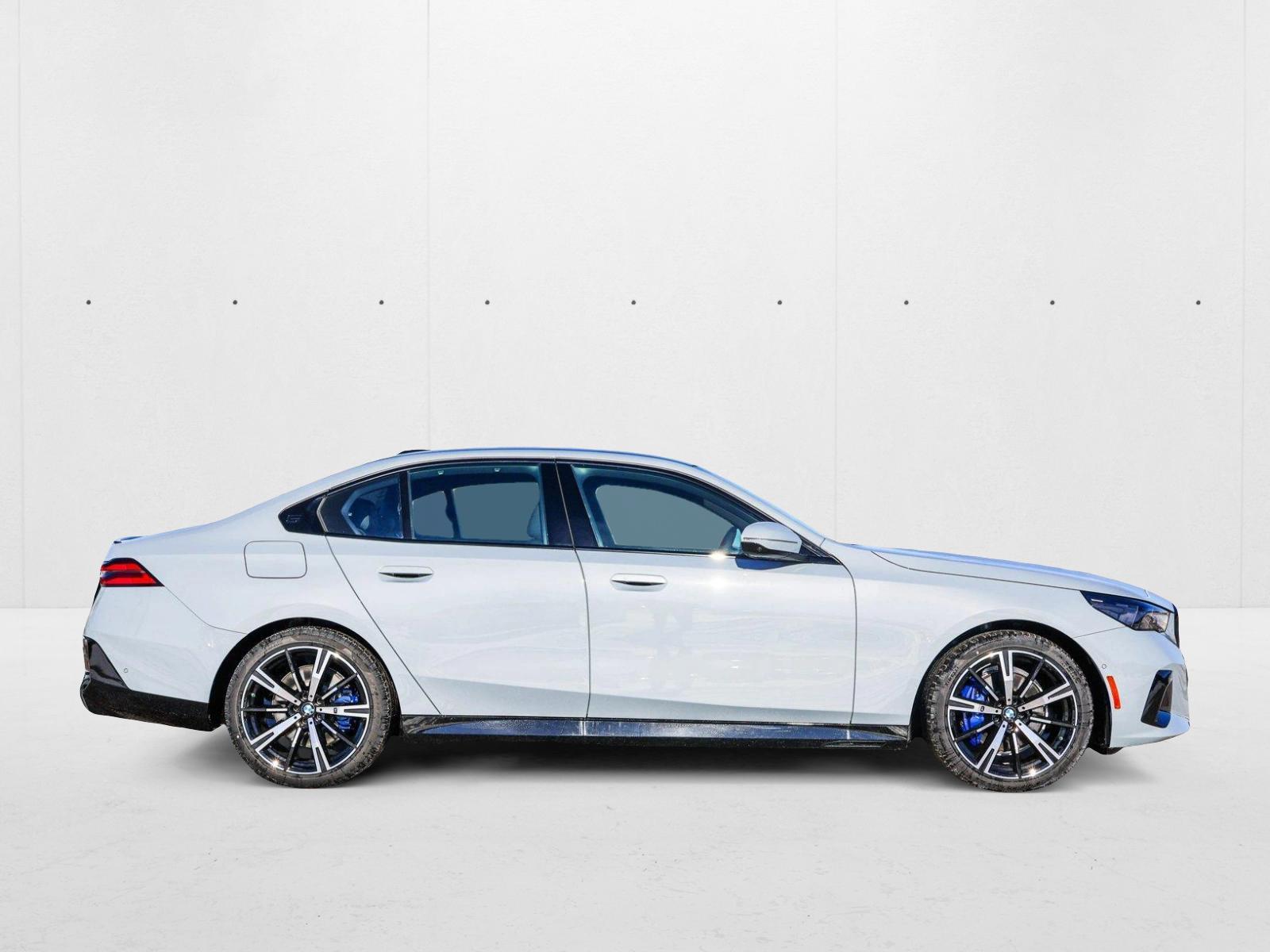 2025 Bmw 530i xDrive Sedan photo 4
