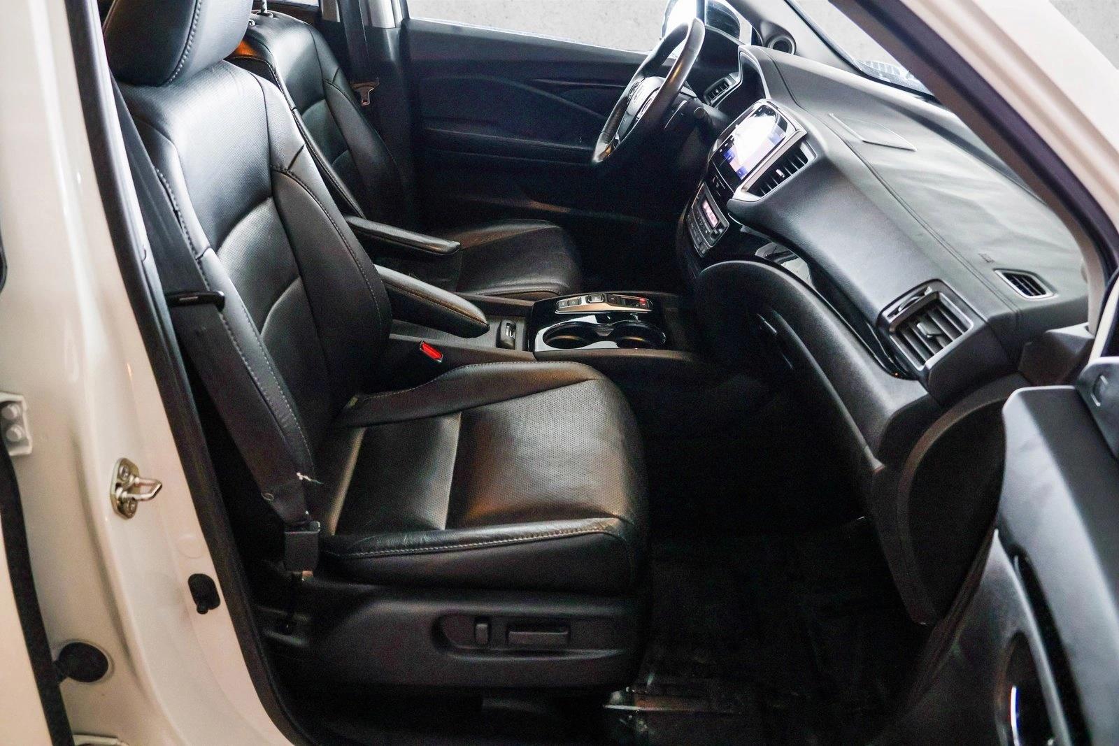 2017 HONDA PILOT - Image 29