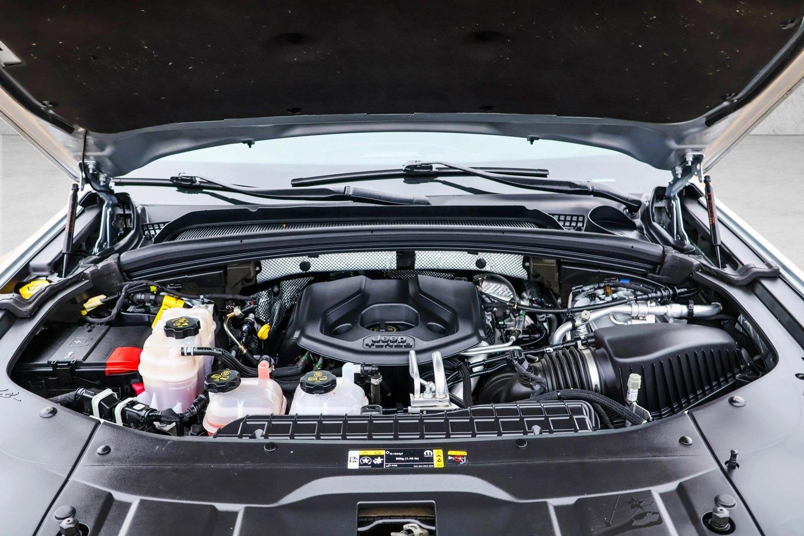 2022 JEEP GRAND CHEROKEE - Image 28