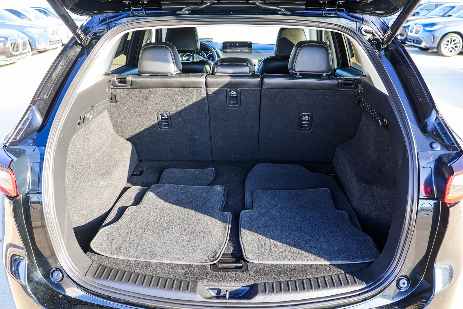 2025 MAZDA CX-5 - Image 25