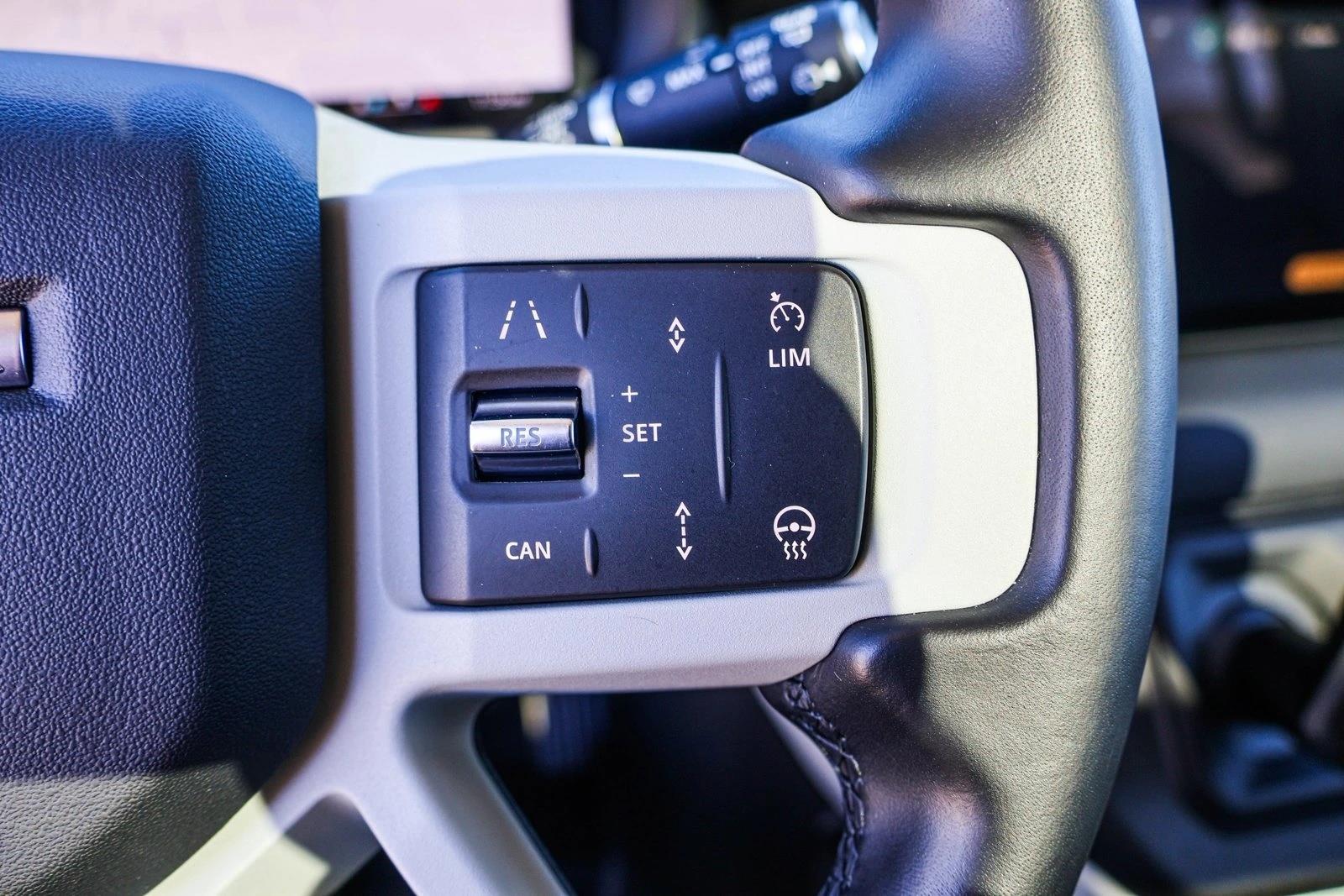 2024 LAND ROVER DEFENDER - Image 16