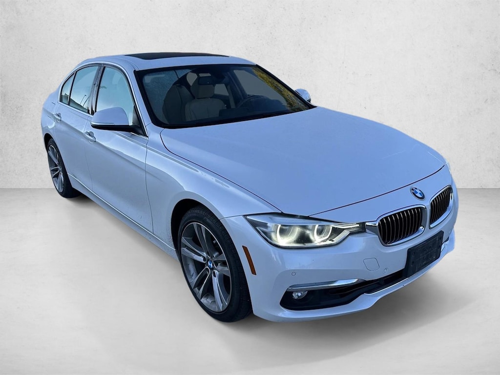 Used 2017 BMW 330i xDrive Sedan