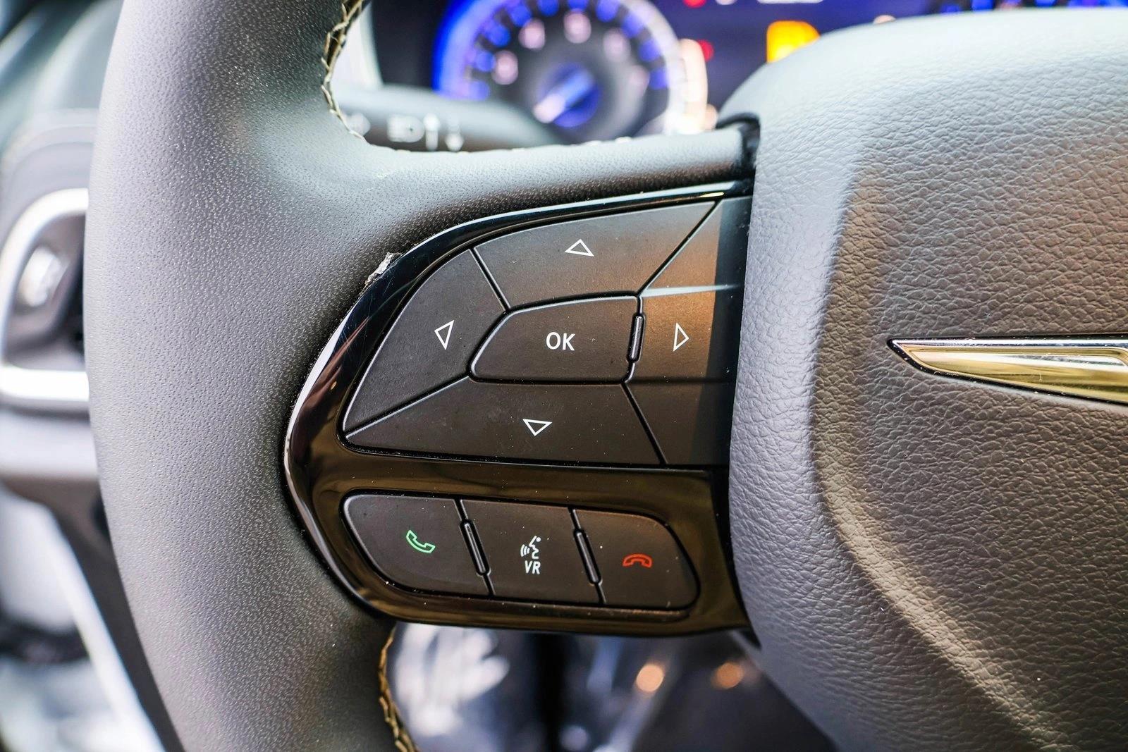 2025 CHRYSLER PACIFICA - Image 14