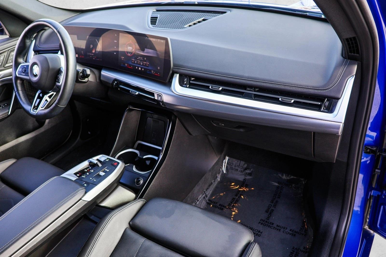 2025 BMW X1 - Image 25