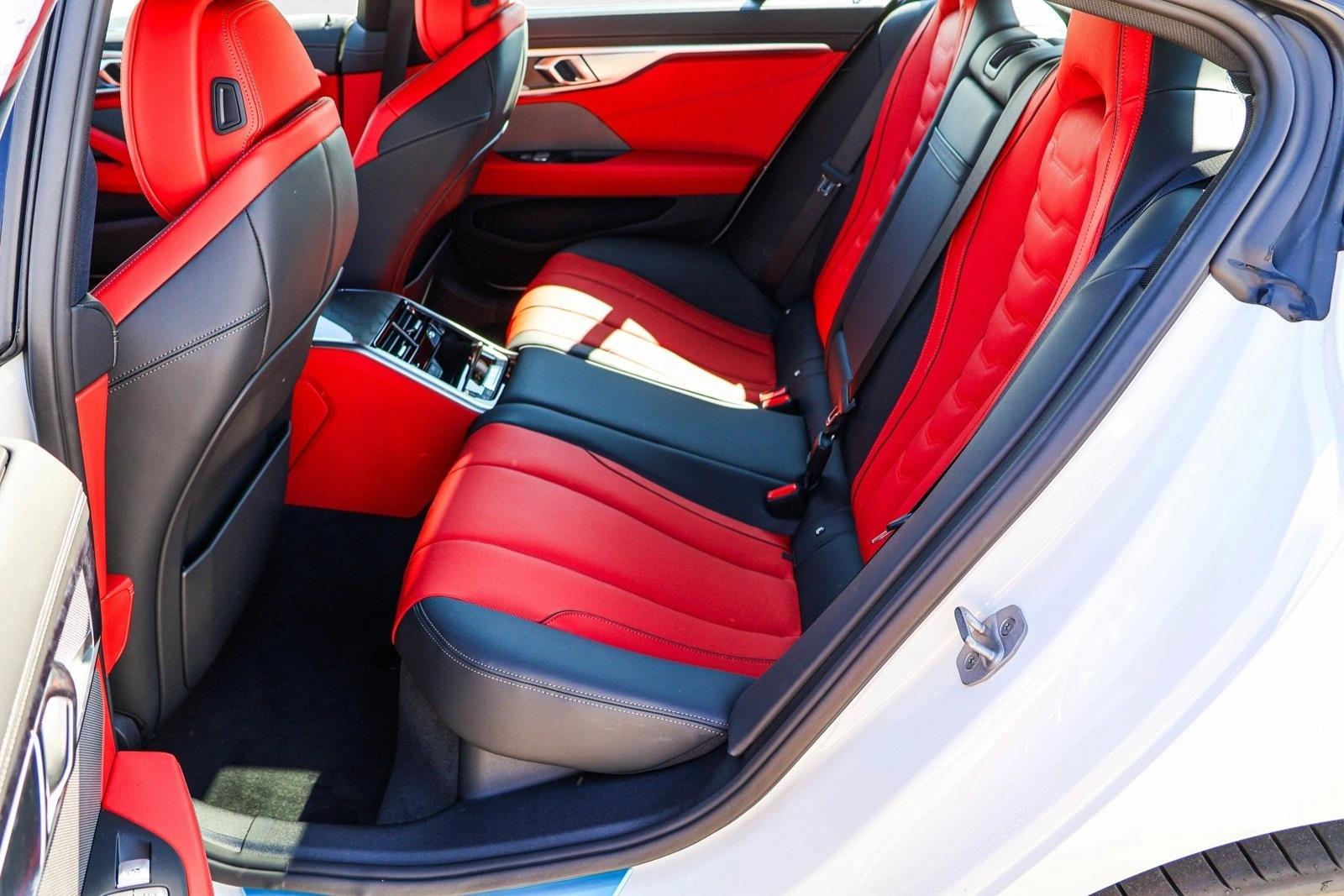 2026 BMW 8 Series 840i - Photo 20