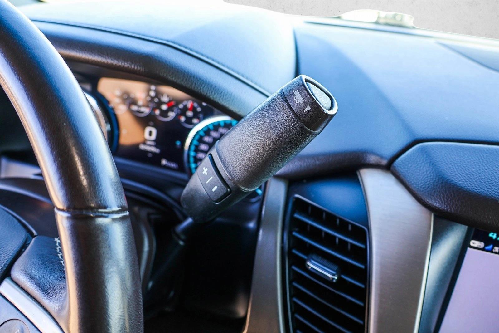 2019 GMC YUKON - Image 21