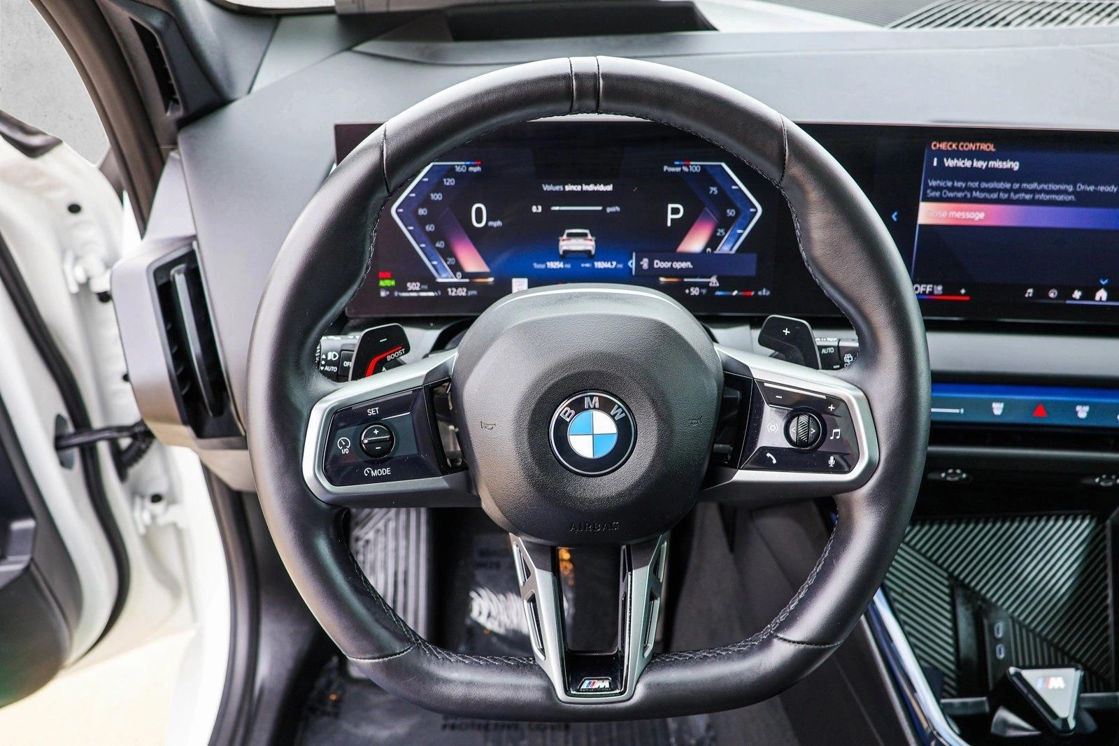 2025 BMW X3 - Image 13