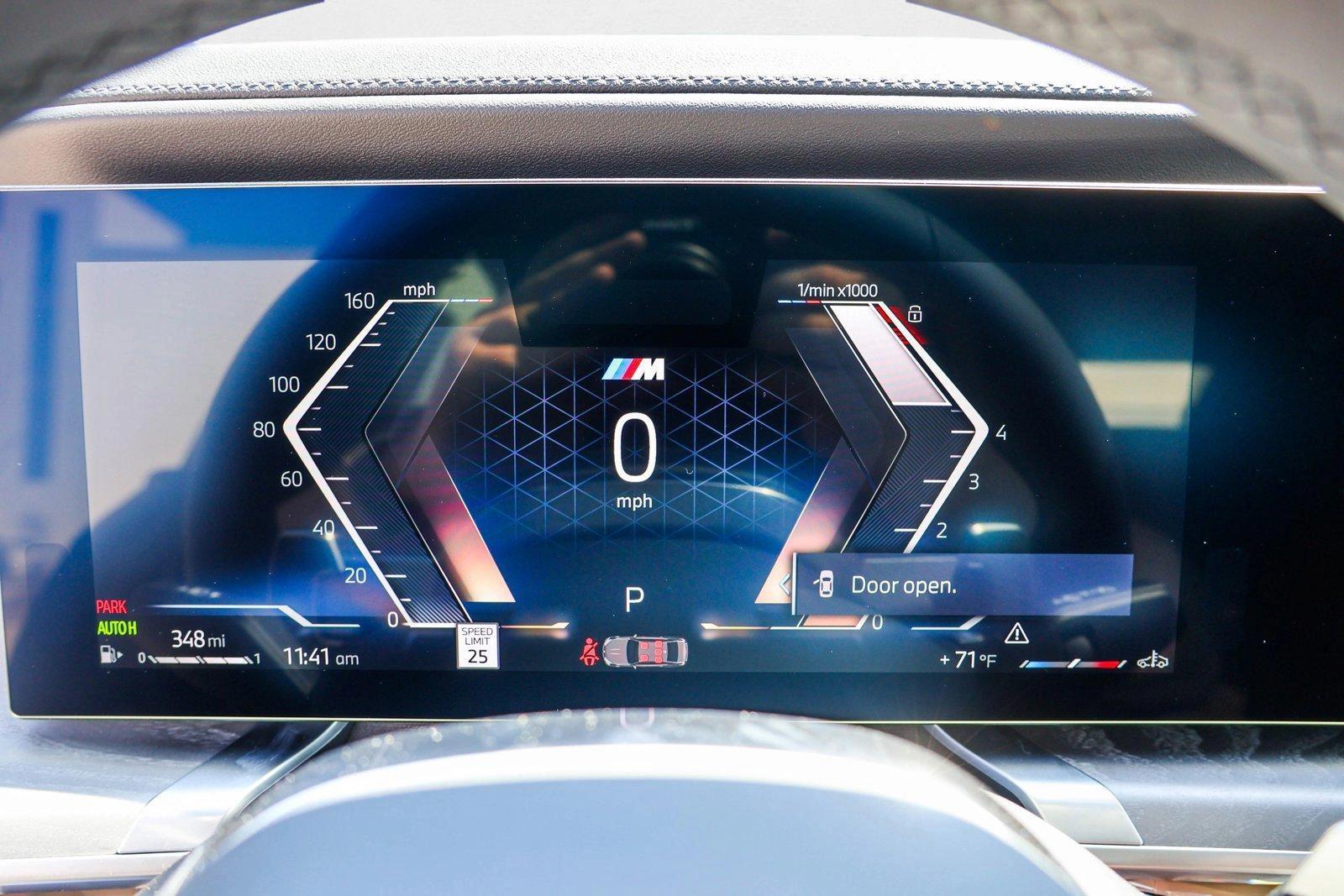 2025 BMW 7 Series 760i - Photo 14