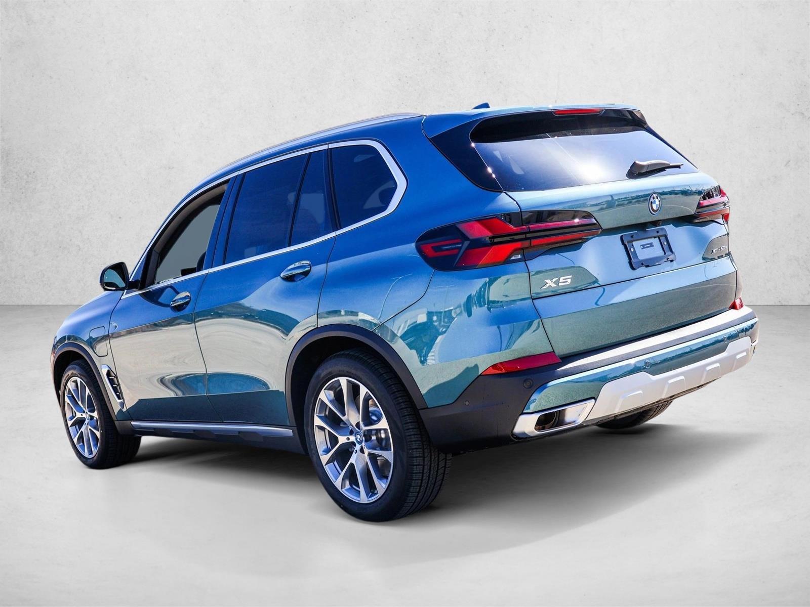 2025 BMW X5 - Image 7