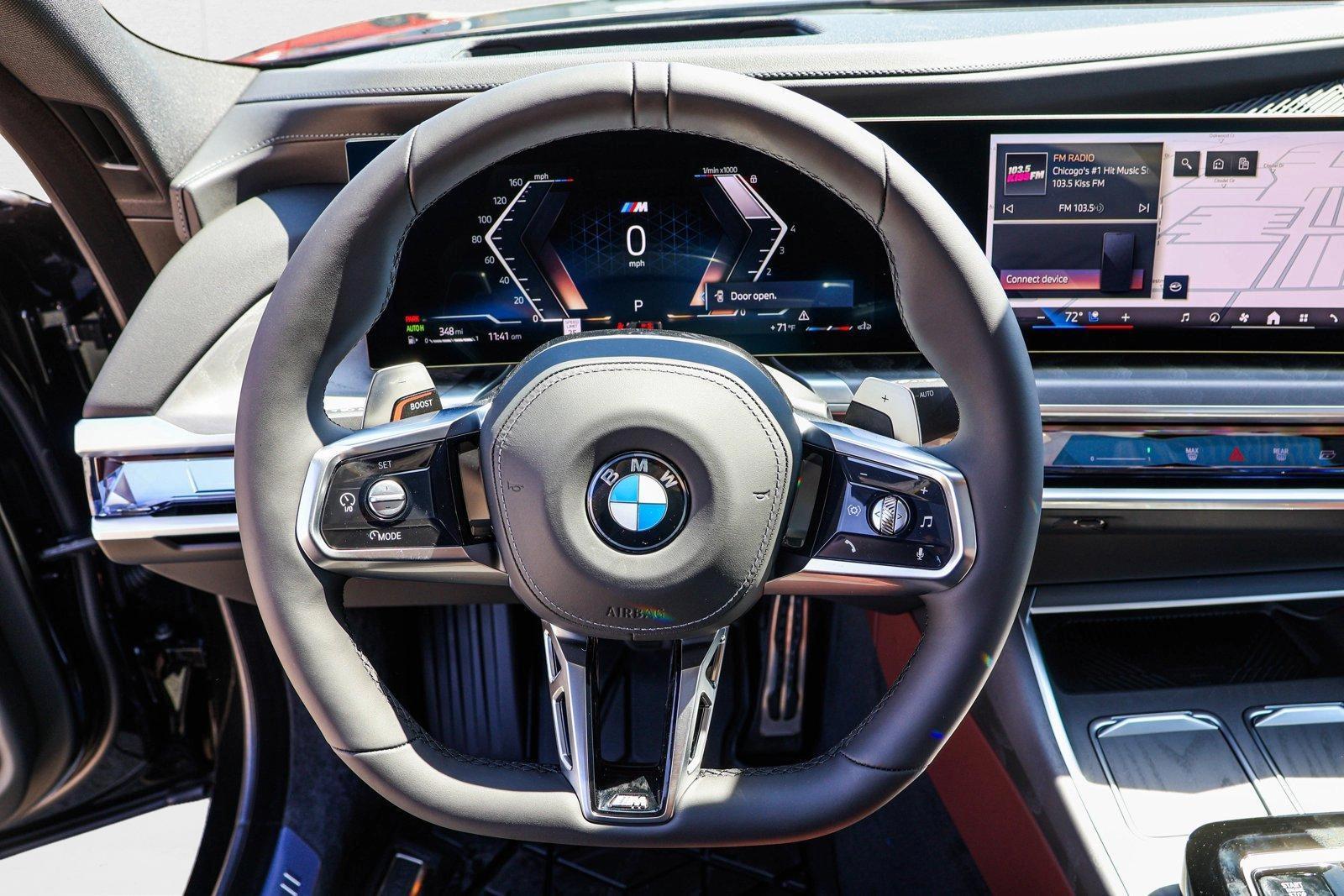 2025 BMW 7 Series 760i - Photo 13