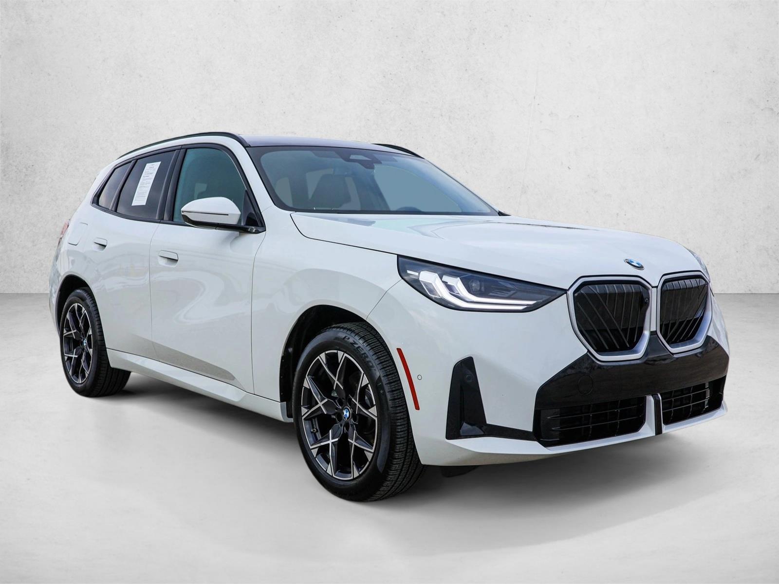 2025 BMW X3 - Image 3