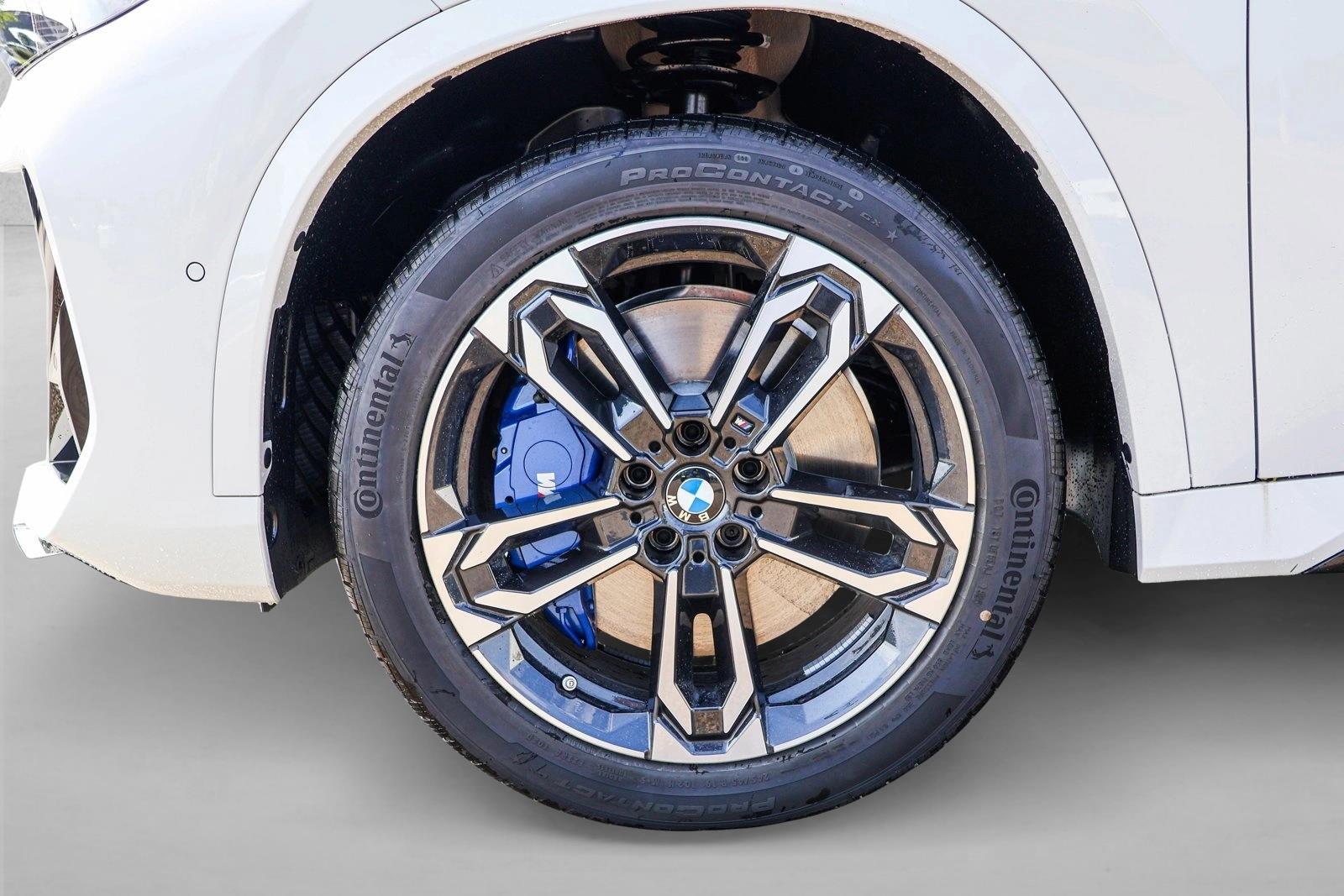 2026 BMW X1 M35i - Photo 9