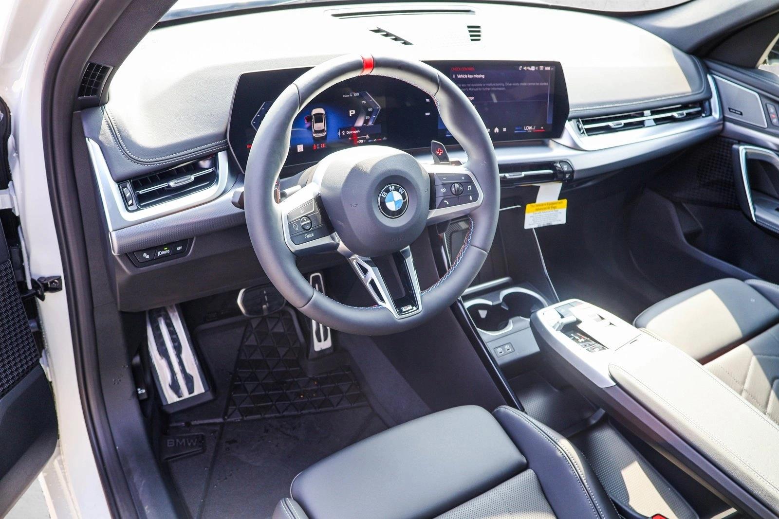 2026 BMW X1 M35i - Photo 10