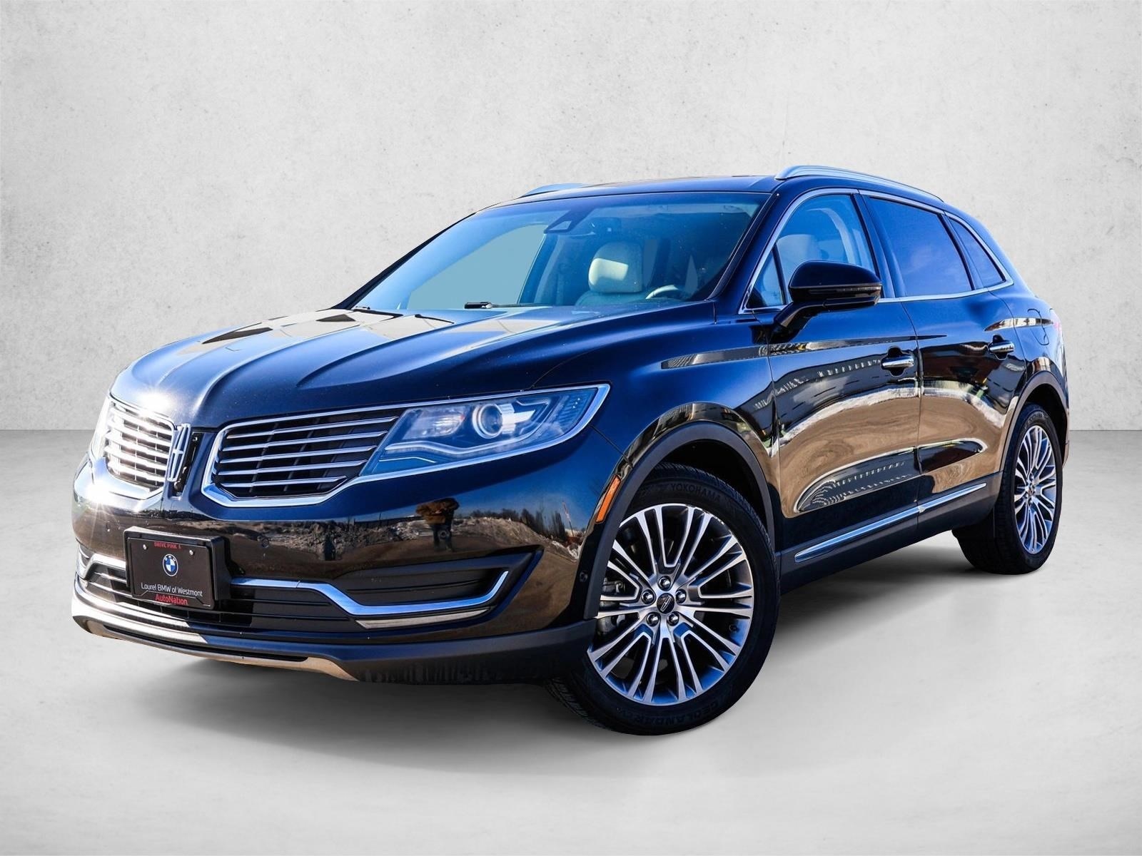 2016 Lincoln MKX Reserve's photo