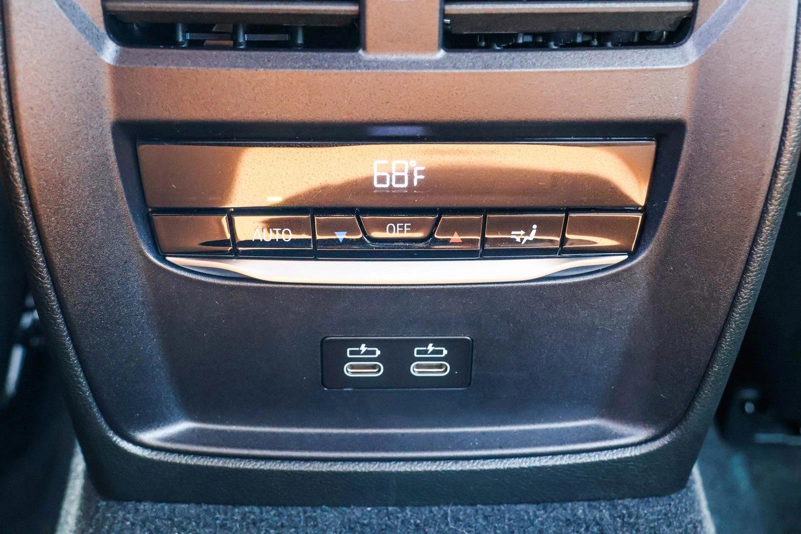 2025 BMW 330I - Image 22