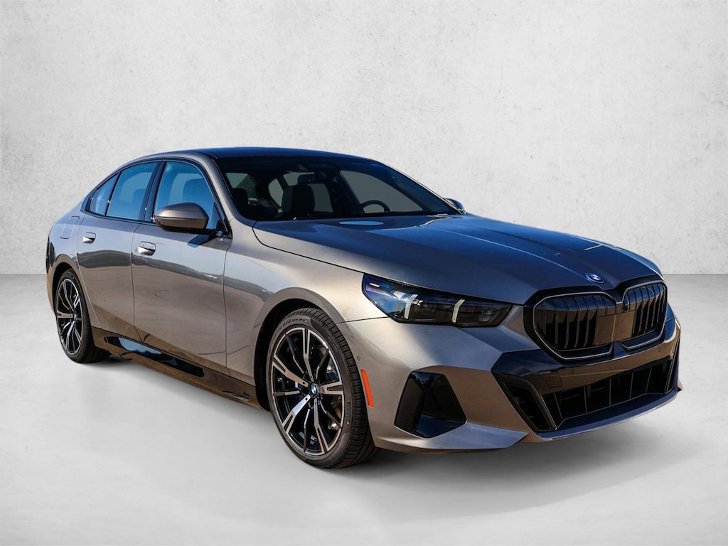 New 2027 BMW 550e xDrive Sedan