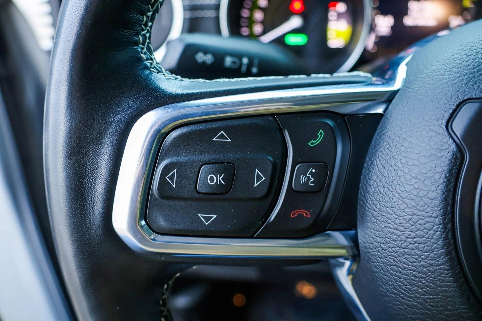 2022 JEEP WRANGLER - Image 13