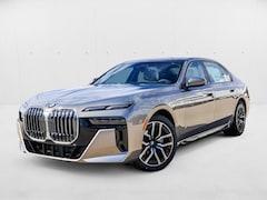 2025 BMW 740i