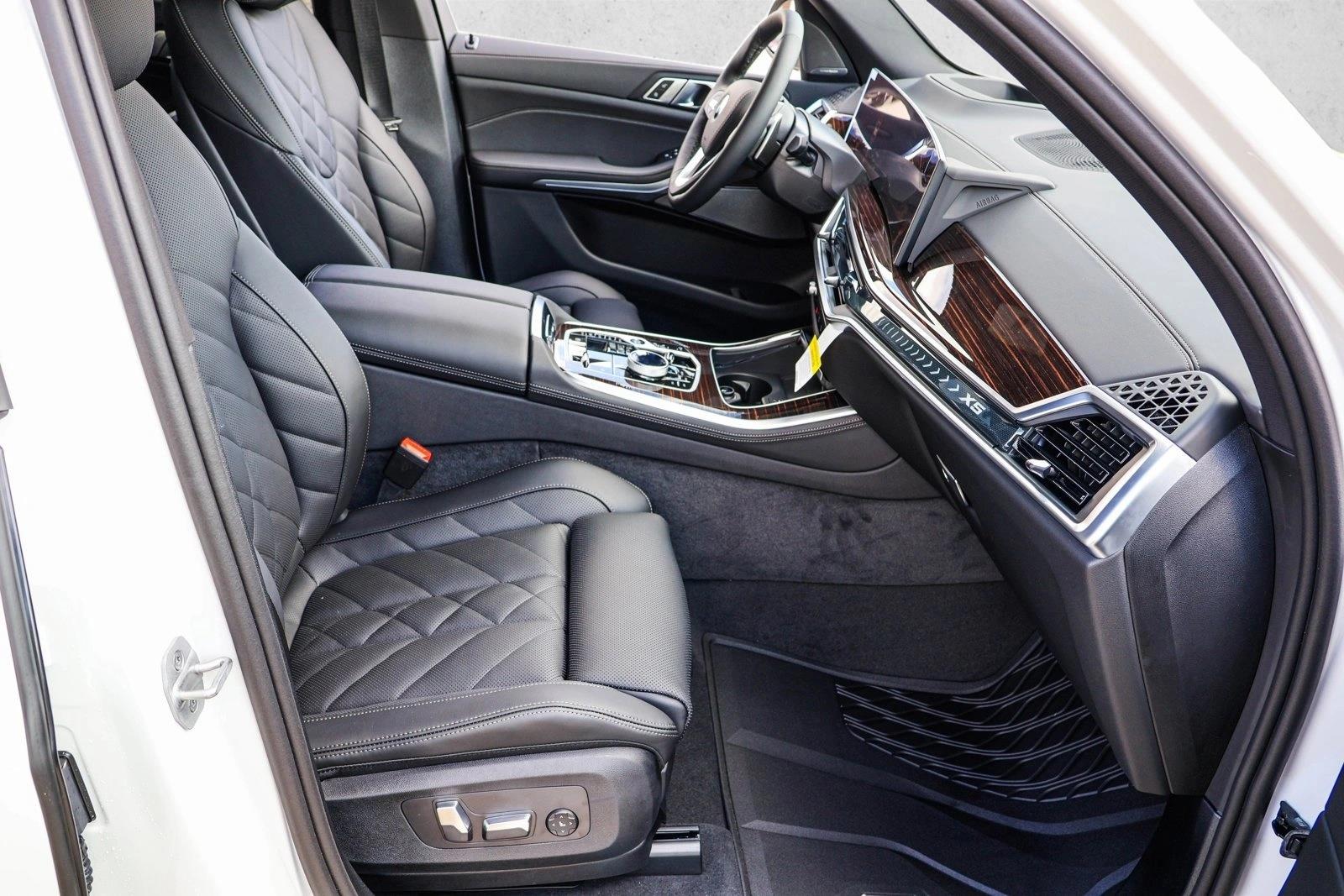 2026 BMW X5 50e - Photo 25