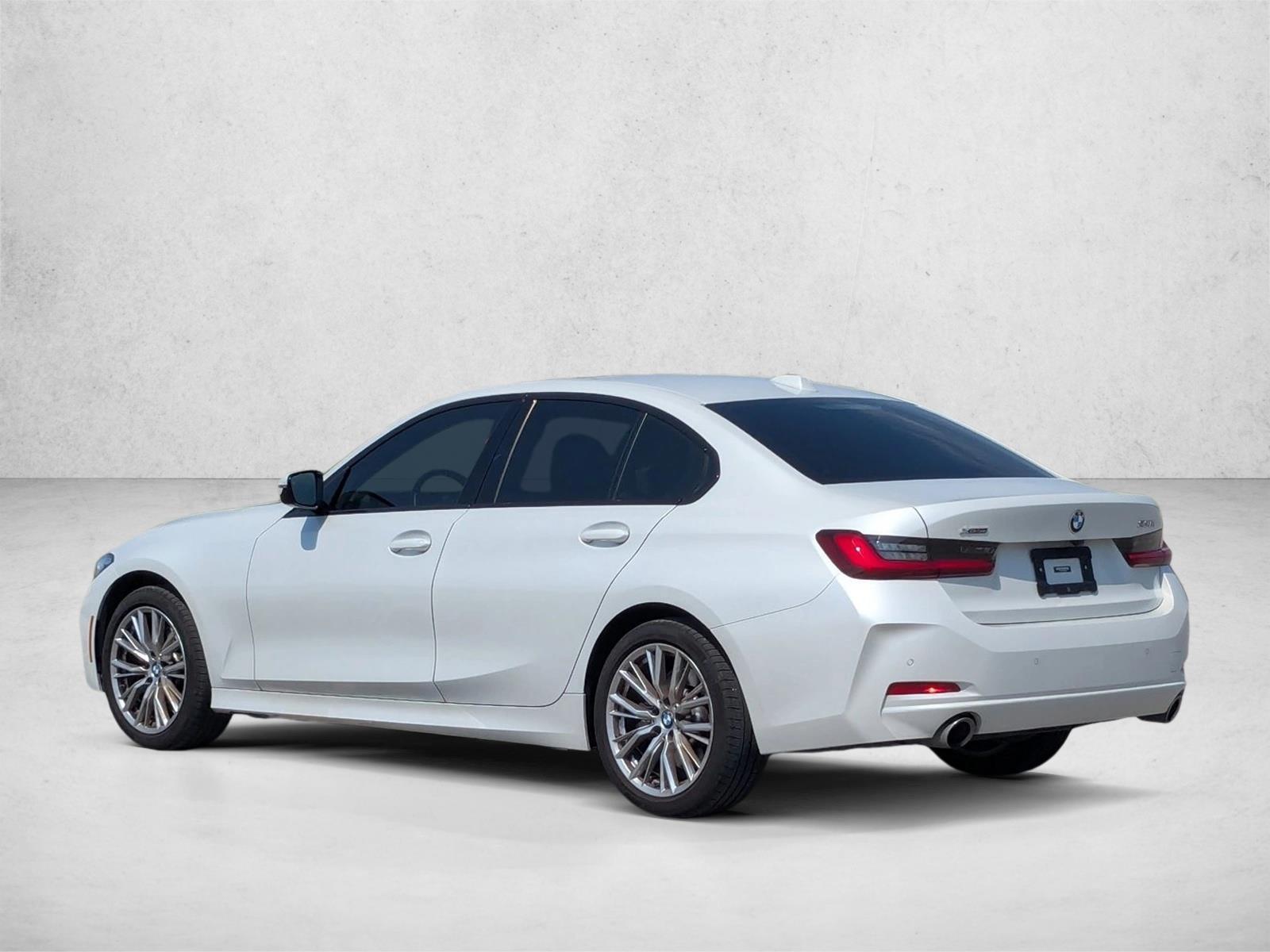 2023 Bmw 330i xDrive photo 3