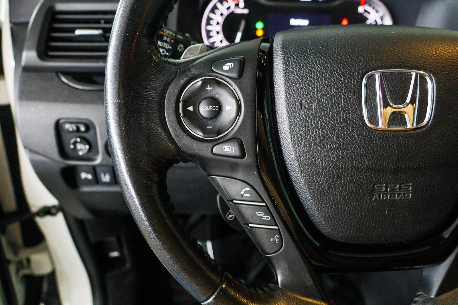 2017 HONDA PILOT - Image 14